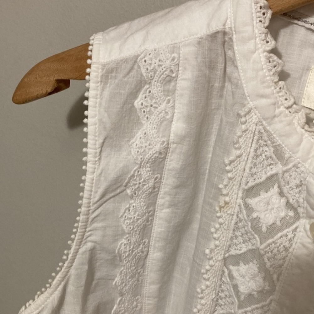 Anthropologie White Buttoned Embellished Blouse Mandarin Collar, Size Medium - Picture 6 of 10